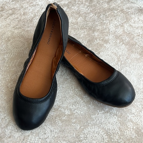 Brand New Lucky Brand Genuine Leather Black Slip On Ballet Flats Zippered Back - Picture 16 of 16